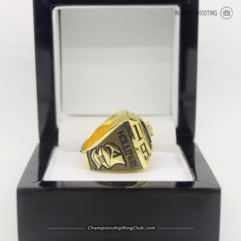 1983 Los Angeles Raiders Super Bowl Championship Ring -  www.championshipringclub.com