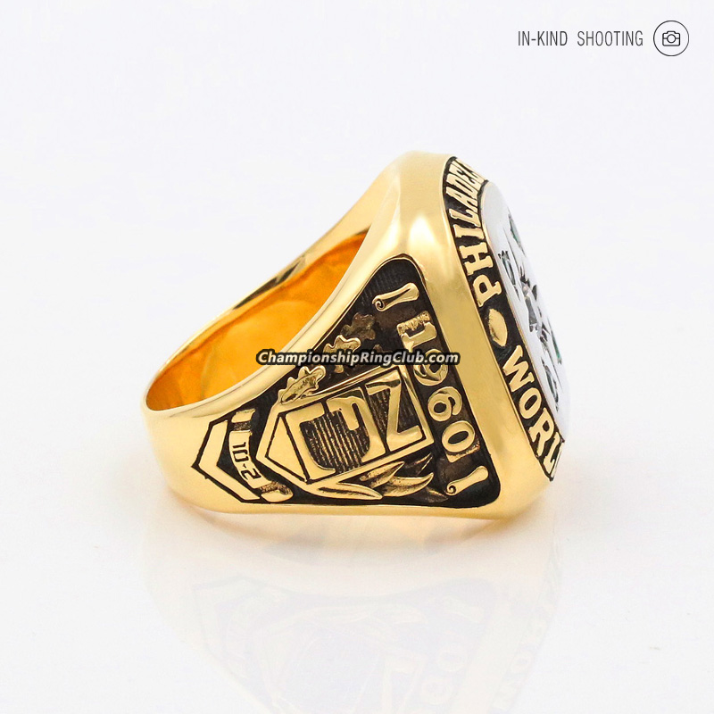 Philadelphia Eagles - 1960 NFL Championship Ring With Wooden