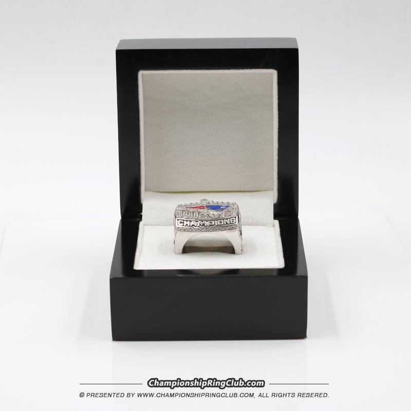 2004 New England Patriots Super Bowl Championship Ring -  www.championshipringclub.com