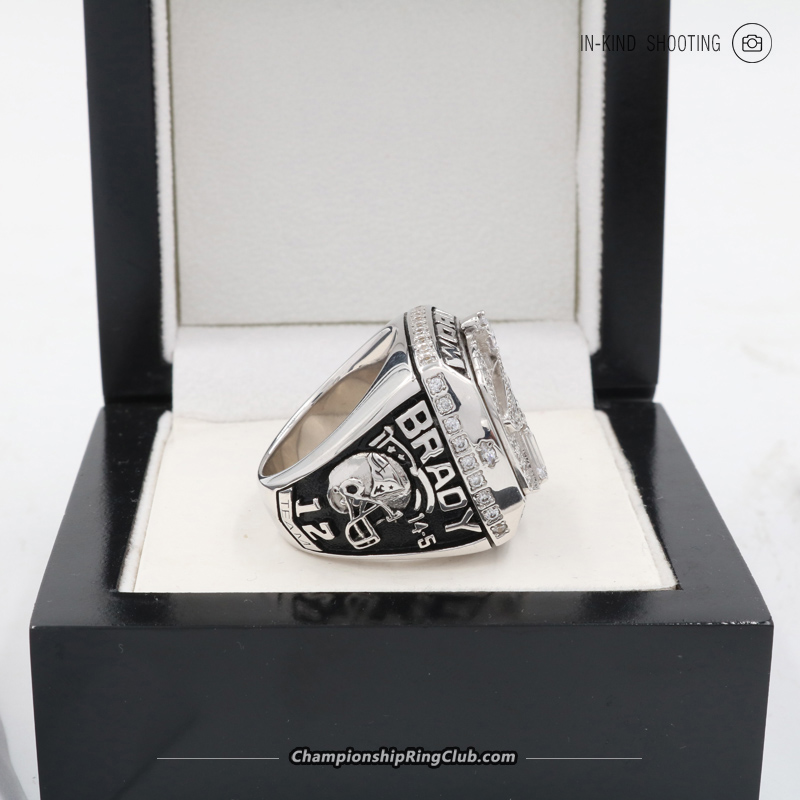 2001 New England Patriots Super Bowl Championship Ring -  www.championshipringclub.com