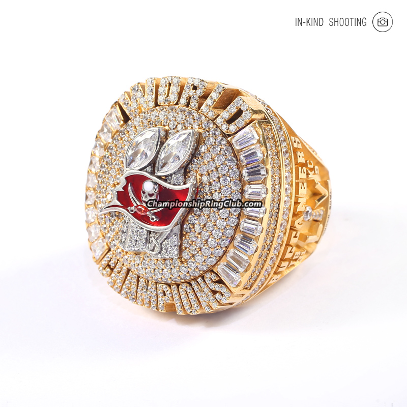 2002 Tampa Bay Buccaneers Super Bowl Championship Ring -  www.championshipringclub.com