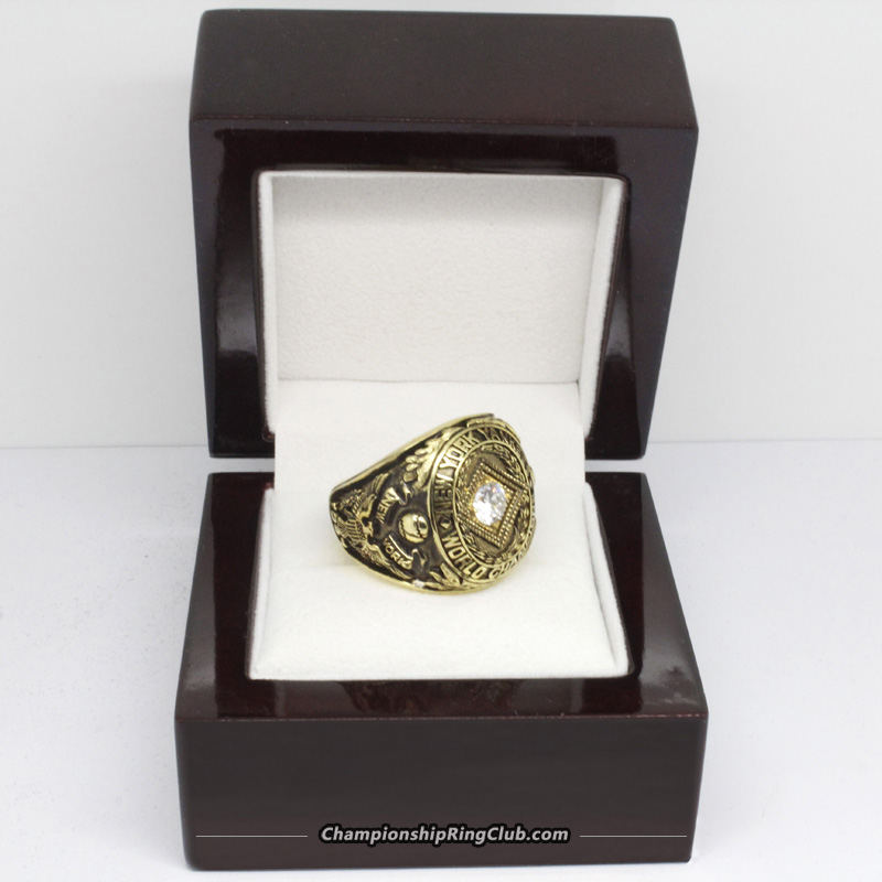 1947 New York Yankees World Series Championship Ring 14K, Diamond (PSA/DNA), Sotheby's & Goldin Auctions Present: A Century of Champions, 2020