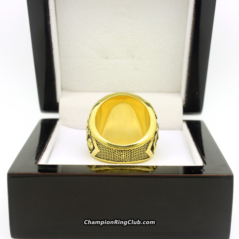 Sold at Auction: 1964 St. Louis Cardinals - MLB Championship Ring