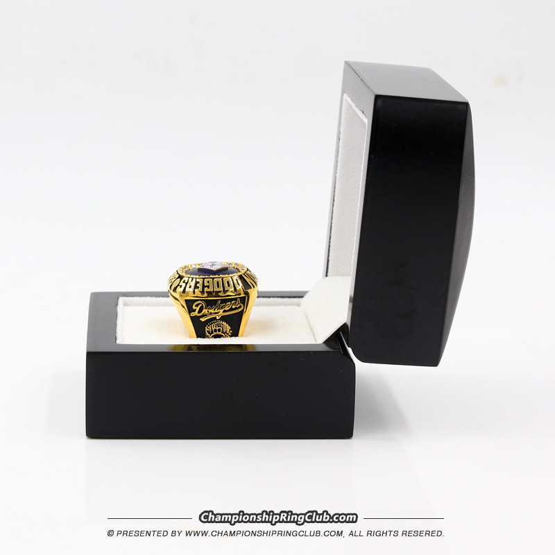 Los Angeles Dodgers World Series Ring (1988) – Rings For Champs