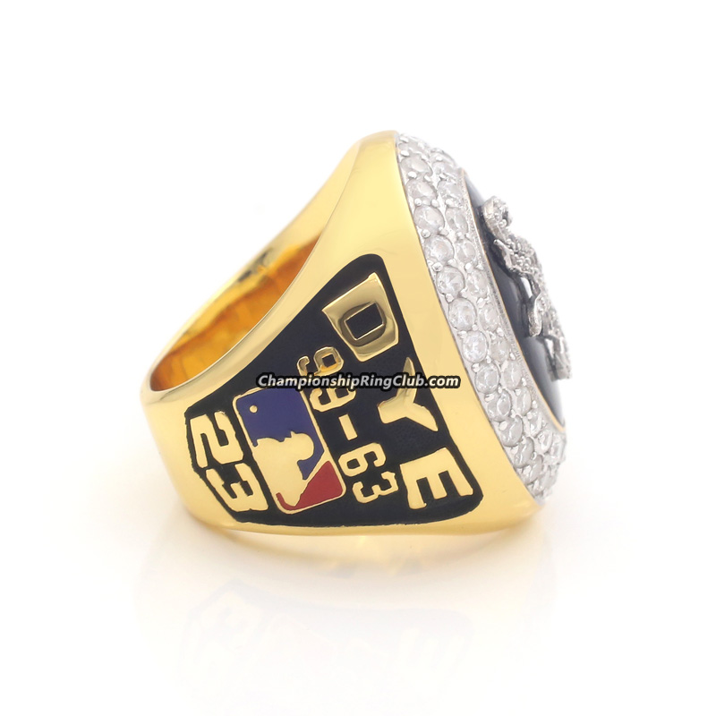 2005 Chicago White Sox World Series Championship Ring – Best