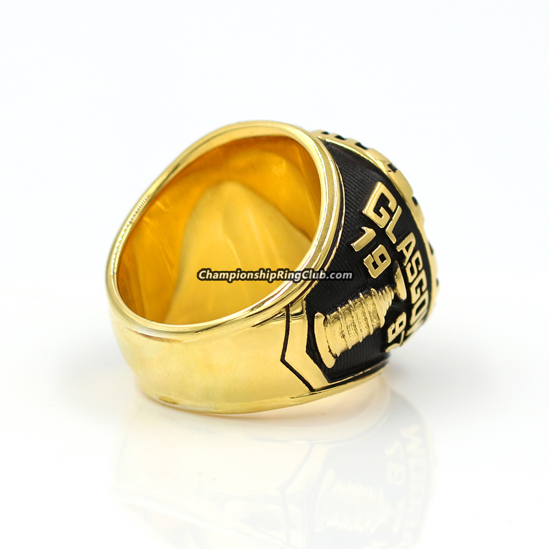 1997 Detroit Red Wings Stanley Cup Championship Ring - www