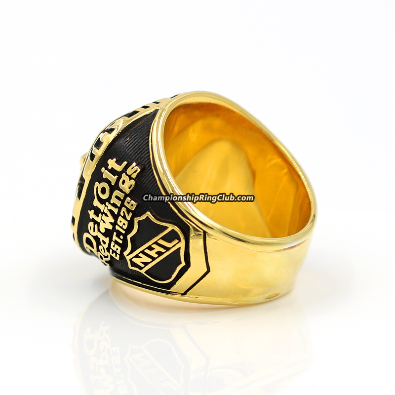 1997 Detroit Red Wings Stanley Cup Championship Ring - www