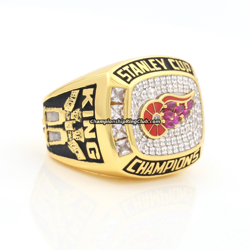 1998 Detroit Red Wings Stanley Cup Championship Ring -  www.championshipringclub.com