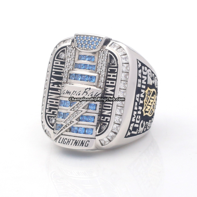 2002 Tampa Bay Buccaneers Super Bowl Championship Ring -  www.championshipringclub.com