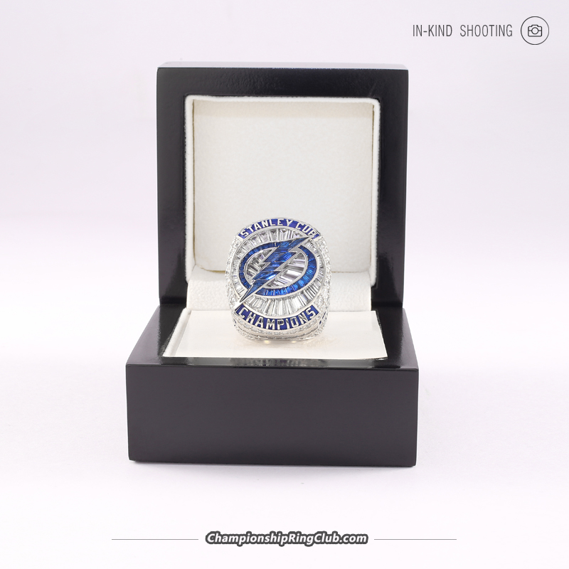 NHL 2004 Tampa Bay Lightning Stanley Cup Championship Replica Ring