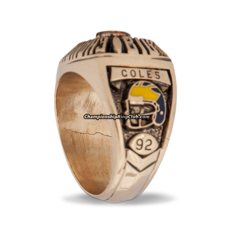 Wolverines getting rings for 2000 Orange Bowl win