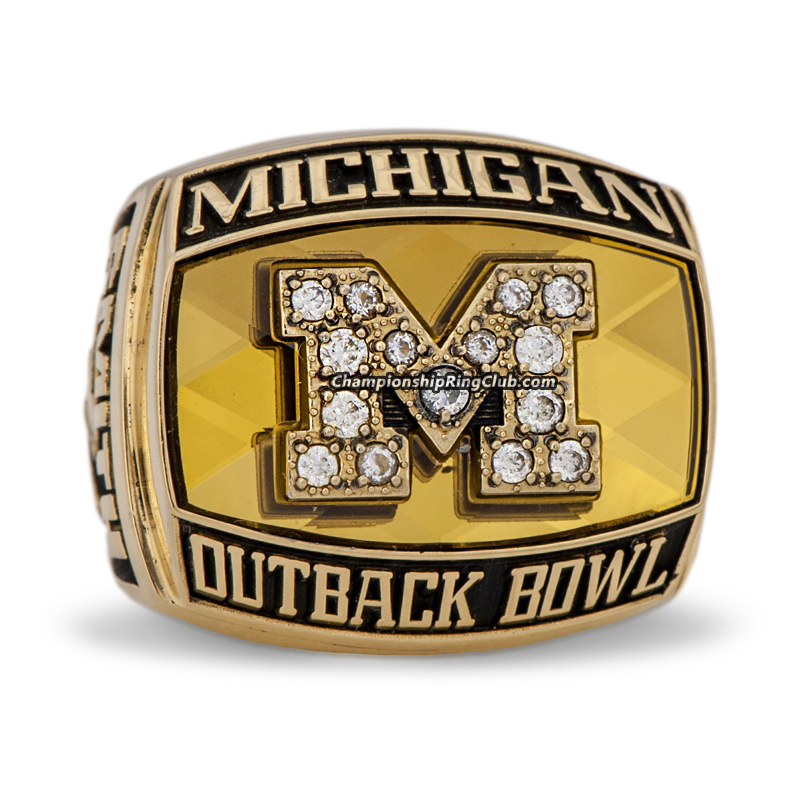 Wolverines getting rings for 2000 Orange Bowl win