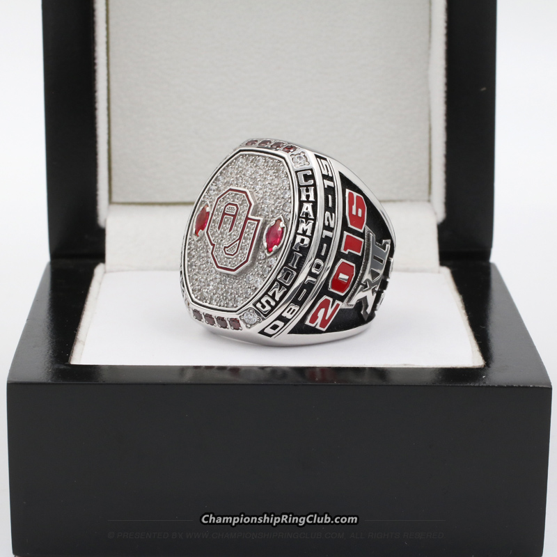 2000 New York Giants NFC Championship Ring - www.championshipringclub.com