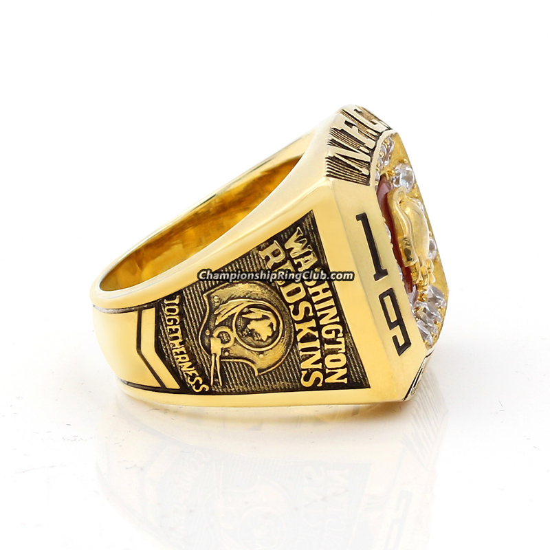 Washington Redskins Classic Goldplated NFL Ring — Sports Jewelry Super Store